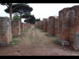 01059 ostia - regio ii - decumanus maximus - terme di nettuno (ii,iv,2) - porticus - bli ri westen - 09-2023.jpg